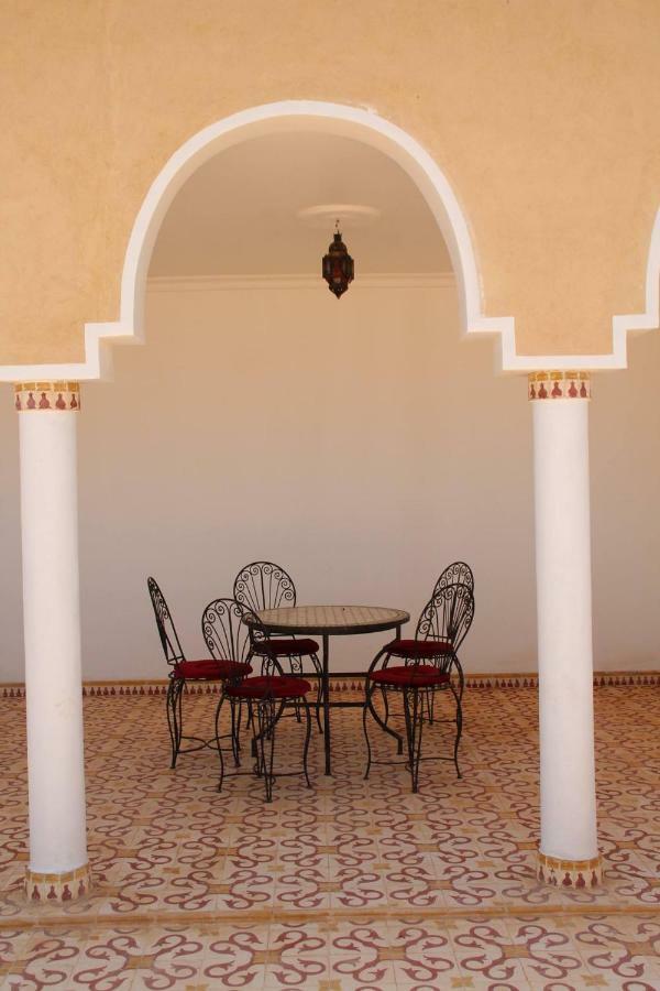Riad Kebdana Ifoutatsene Εξωτερικό φωτογραφία